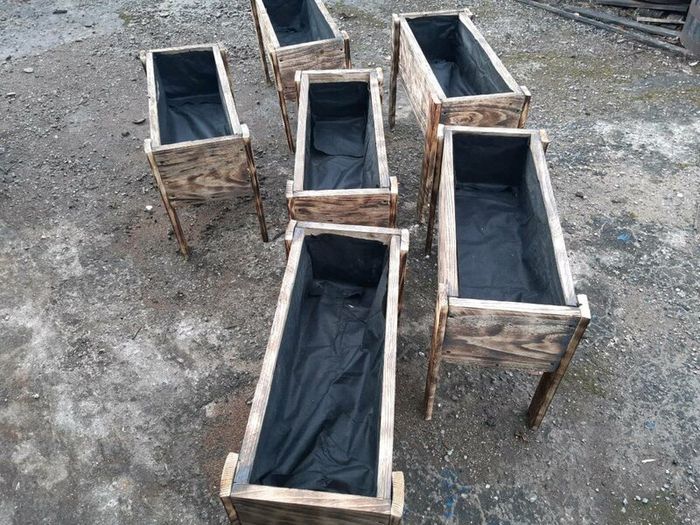Quarter barrel planters