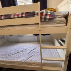 bunk bed