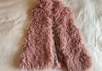 Girls gorgeous pink fur gilet from Zara 5 6