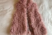 Girls gorgeous pink fur gilet from Zara 5 6