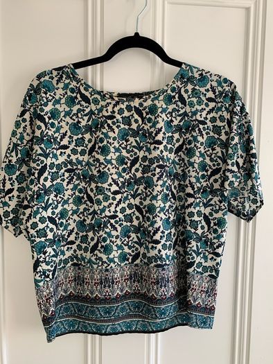 Ladies Tops - 2 for 10 Euro - Size 8 or Size 10