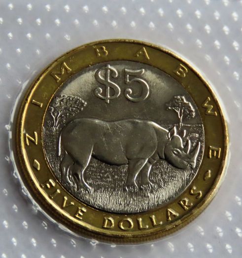 Zimbabwe Bimetallic Black Rhino collector coin | 5 Dolllars 2002 BUNC