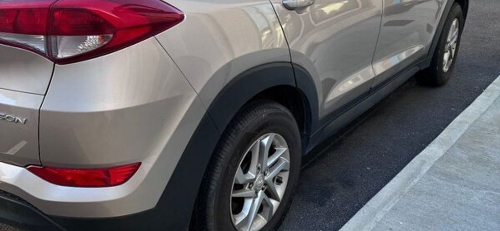 Hyundai Tucson 2018 low miles 13927 mls