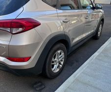 Hyundai Tucson 2018 low miles 13927 mls