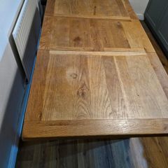 Oak Veneer Extending Kitchen Table