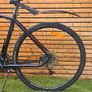 REID Urban X2 Hybrid Bike - Medium - 27 Speed - Hydraulic Disc Brakes Image 4