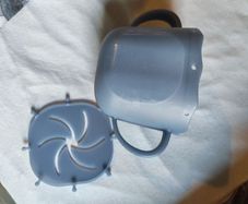 Sillicone snack cup & pacifier clip