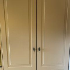 Tall Kitchen Larder / Pantry Unit with Pull-Out Baskets