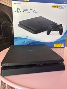 PS4 slim 500gb with game