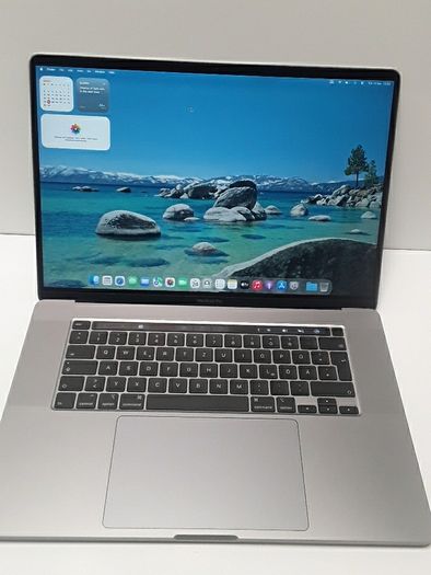 German keyboard Macbook Pro 2019 i7 16 inch 1TB