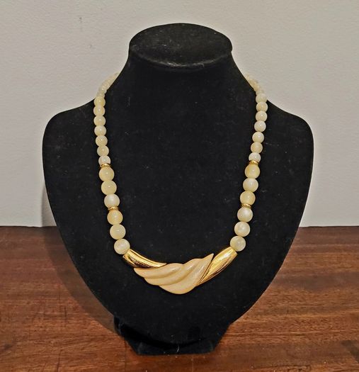 Vintage "Napier" necklace