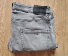 Sale E10  Grey Jeans W34' L34'
