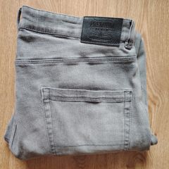 Sale E10  Grey Jeans W34' L34'
