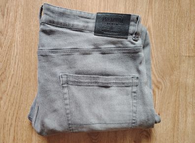 Sale E10  Grey Jeans W34' L34'