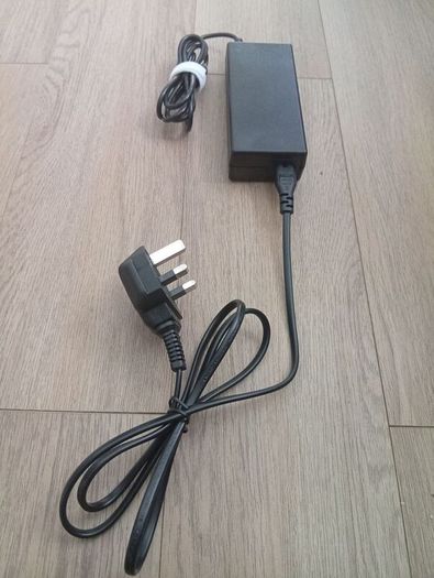 New Battery Charger For Different Electric Scooters Aovo/Pro, Xiaomi MI M365/Pro, Segway Ninebot