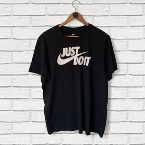 Nike T-Shirt