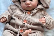 19 Inch 48 cm Reborn Doll Realistic Bebe Reborn Soft Silicone Realistic Soft Vinyl Lifelike Cute Newborn Reborn Baby Dolls Toys (FREE POSTAGE)