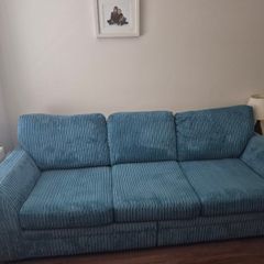 4 seater couch. Split base makes rooms with tight access easy