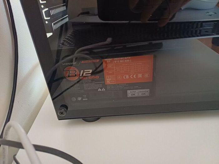 PC for sale (No RAM, SSD/hardrives)