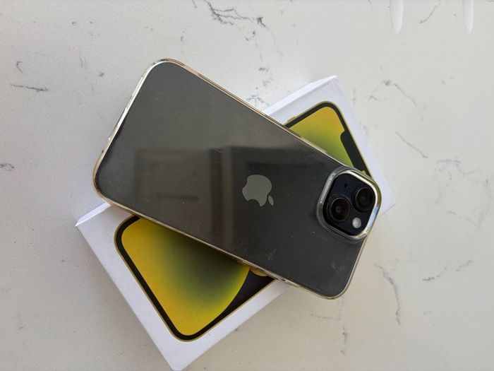 iPhone 14