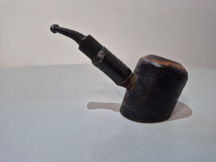 Vintage Estate Pipe Collection with Solid Wood Display Rack