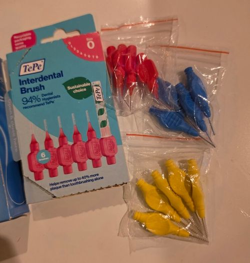 Dental hygiene stuff