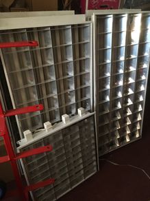 Light units for suspended ceilings
