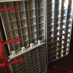 Light units for suspended ceilings