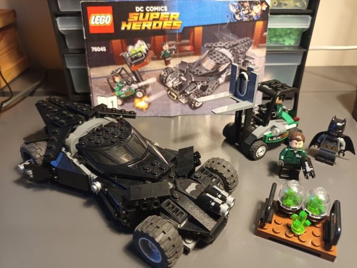 Lego Batman 76045