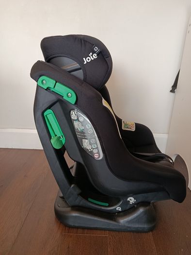 Two Joie Steadi R129 car seats - black