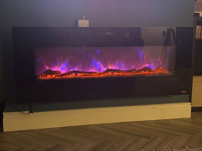 Stanley ARWH 140 model Electric wall heater