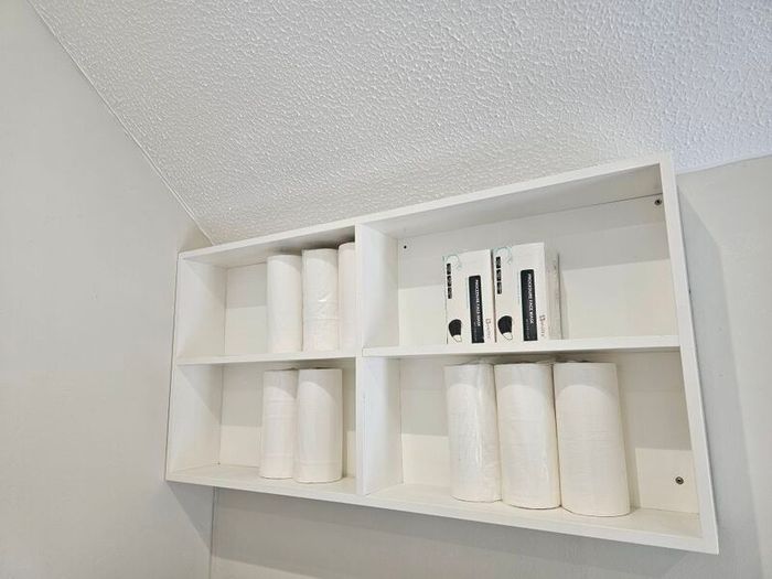 White Shelf