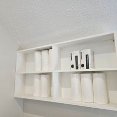 White Shelf