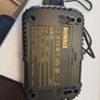 Dewalt fast charger Image 2