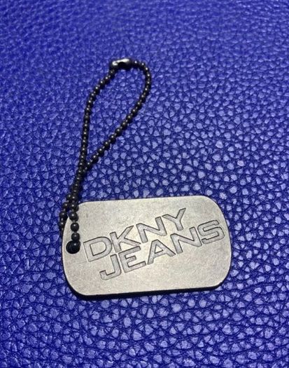 Dkny Tag