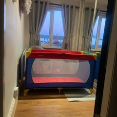 Child's travel cot with carry bag
