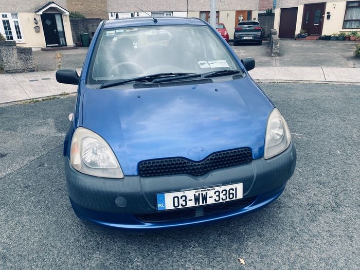 2003 Toyota Yaris
