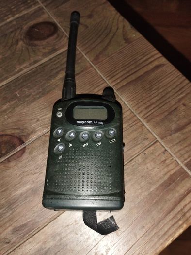 Maycom  AR-108 air/marine Radio receiver