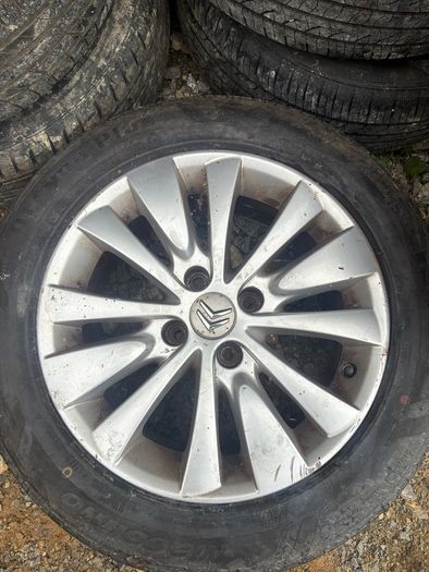 16" citreon alloys with new tyres
