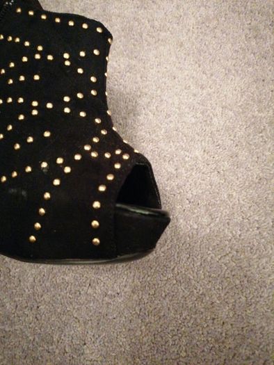 Ladies platform shoe