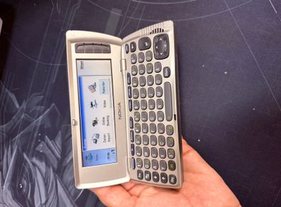 Nokia 9210 - Communicator - Rae-3n