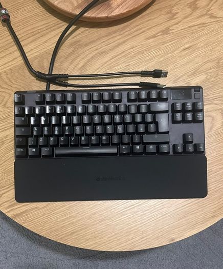 SteelSeries Apex Pro TKL Keyboard