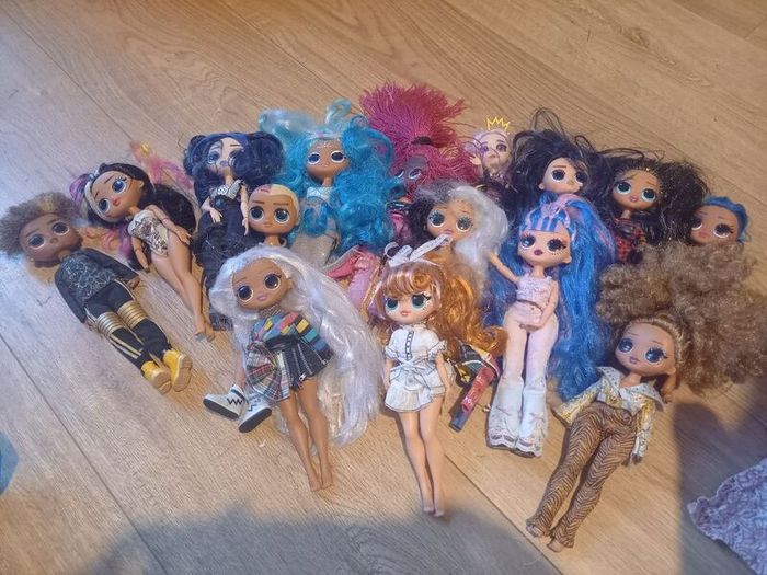 Collection of OMG dolls