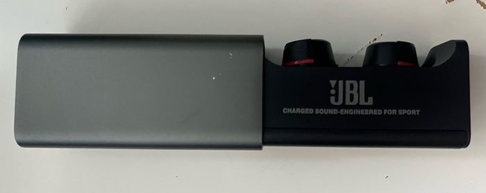 JBL Under Armour flash Wireless earphones Bluetooth