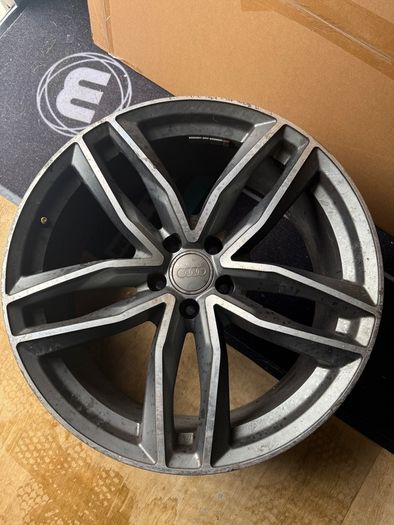 Audi A6 RS6C style 20"