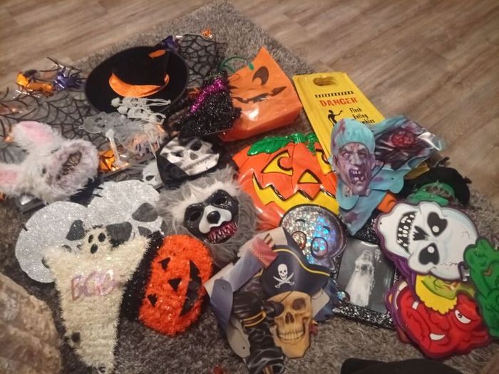 Halloween decorations bundle