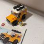 lego 40650 Land Rover with mini figure and instructions Image 2