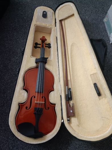 1/8 size Violin