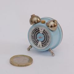 Vintage Q&Q Miniature Mechanical Clock