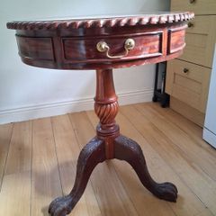 Occasional table